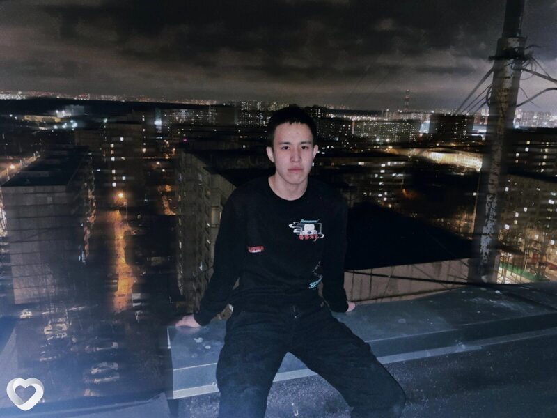 Михаил, 24, Москве — анкета №2077658