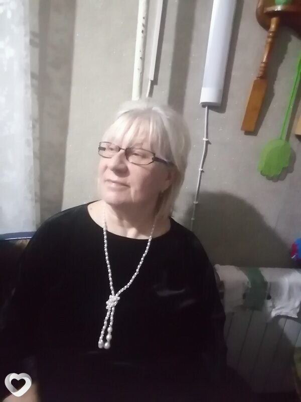 Алена, Энгельс
