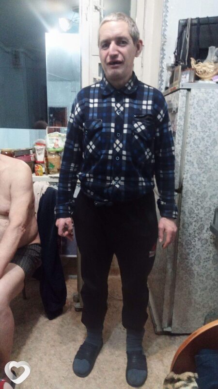 Виктор, 46, Саяногорске — анкета №2077550