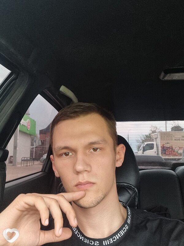 Даниил, 22, Краснодаре — анкета №2077600