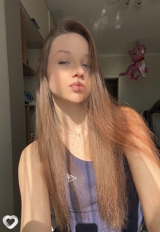 Алёна, 19, Туапсе — анкета №2077935