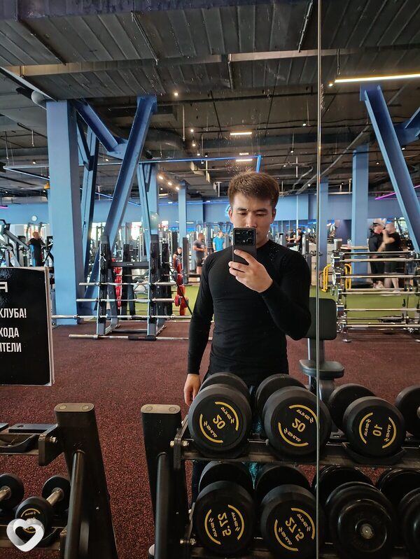 Джонни, 28, Москве — анкета №2077949