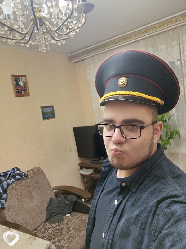 Владислав, 21, Гомеле — анкета №2078212