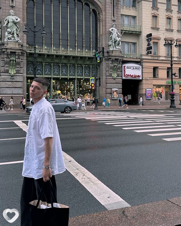 Евгений, 22, Тюмени — анкета №2078337