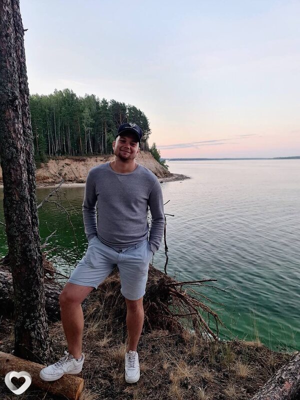 Михаил, 29, Рыбинске — анкета №2078569