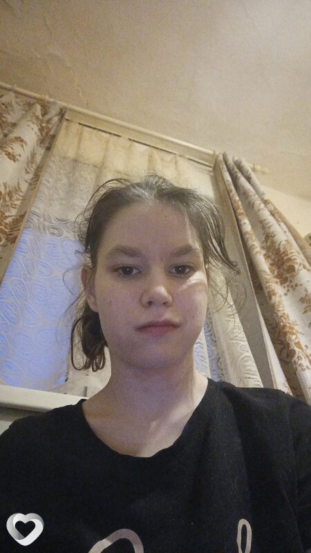 Алёна, 19, Серове — анкета №2078572