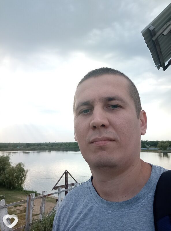 Андрей, 34, Миллерове — анкета №2078621