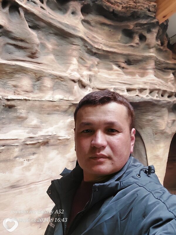 Атхам, Владимир
