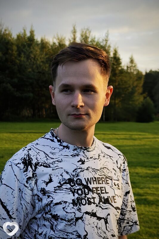 Ярослав, 27, Москве — анкета №2078977
