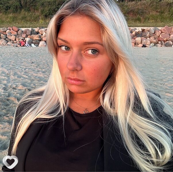 Алиса, 21, Калининграде — анкета №2079880