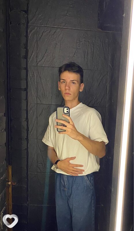 Андрeй, 20, Киеве — анкета №2079805