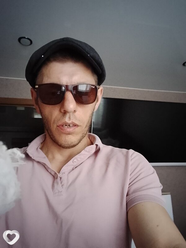 Максим, 38, Крымске — анкета №2079995