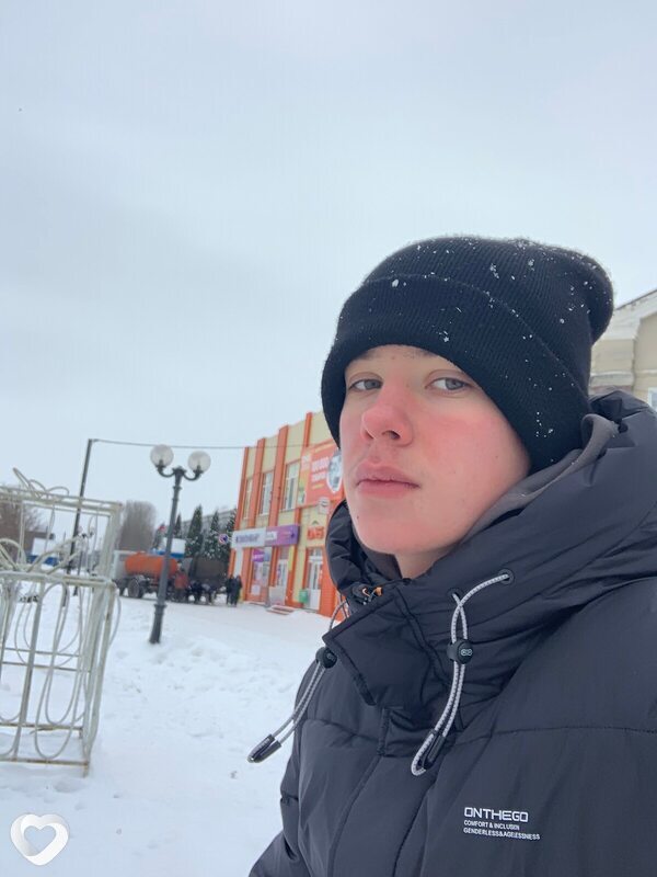 Дима, 19, Москве — анкета №2080601