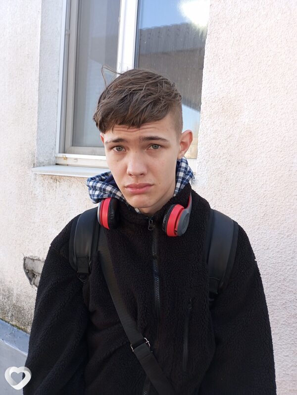Денис Чурсинов, 19, Краснодоне — анкета №2080463