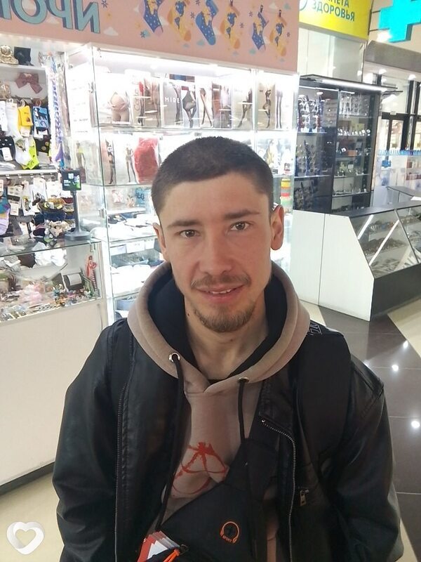 Денис, 28, Ижевске — анкета №2080464