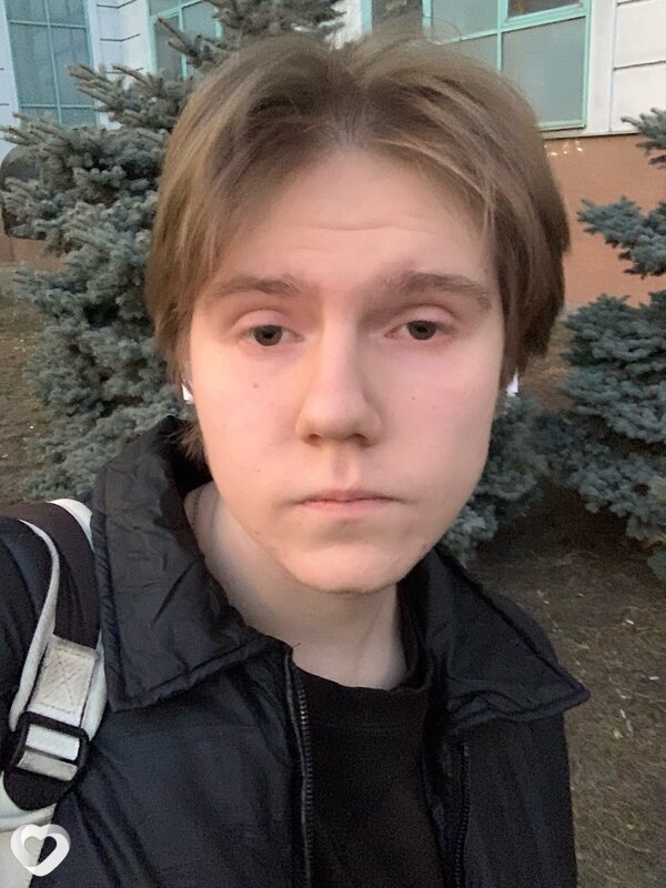 Никита, 20, Москве — анкета №2081401