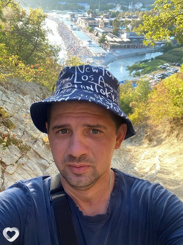 Артем, 35, Ростове-на-Дону — анкета №2081770