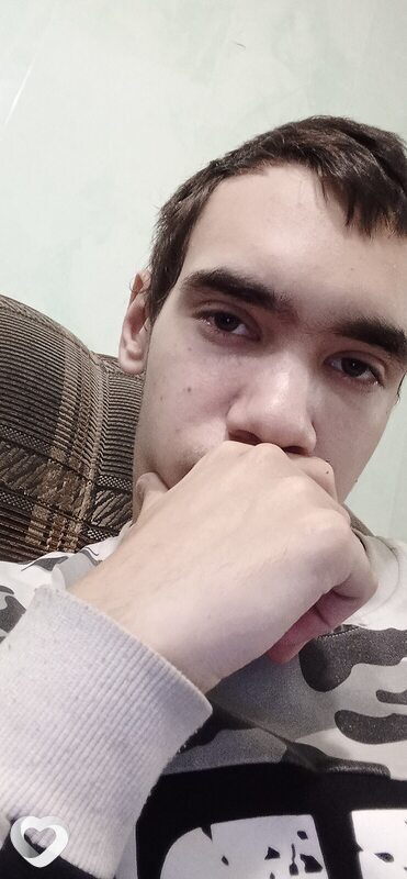 Даня, 22, Междуреченске — анкета №2082023