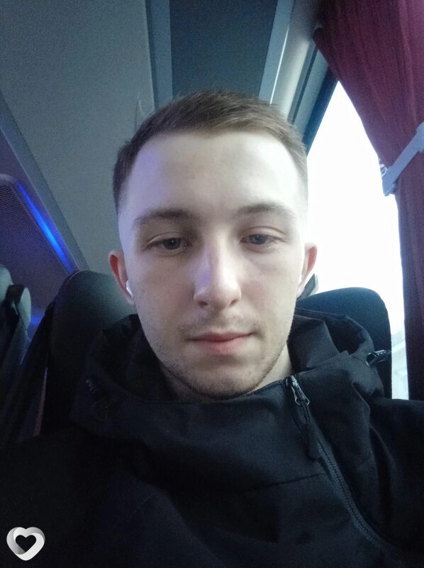 Данил, 21, Екатеринбурге — анкета №2082299