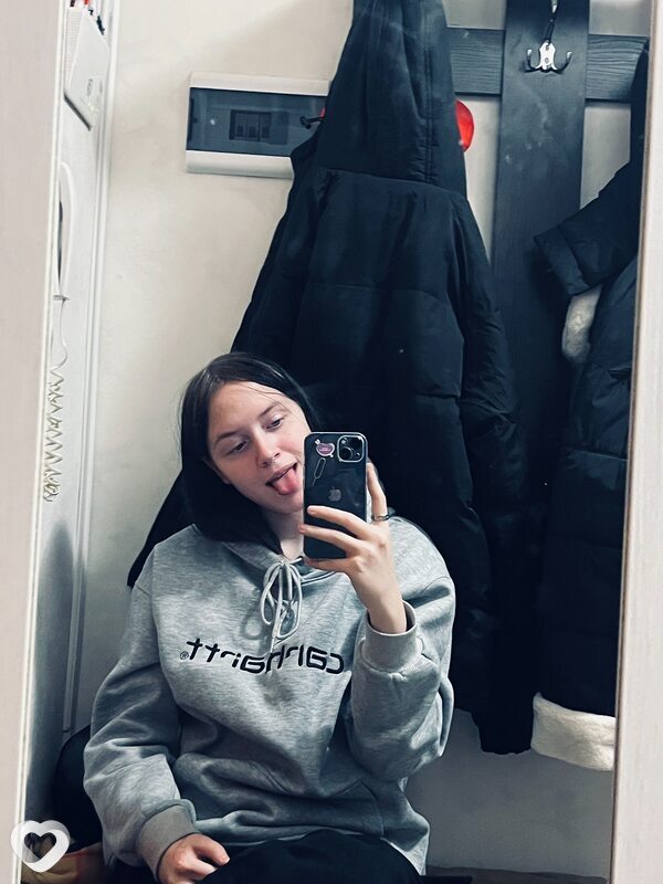 Ариша, 19, Вологде — анкета №2083640