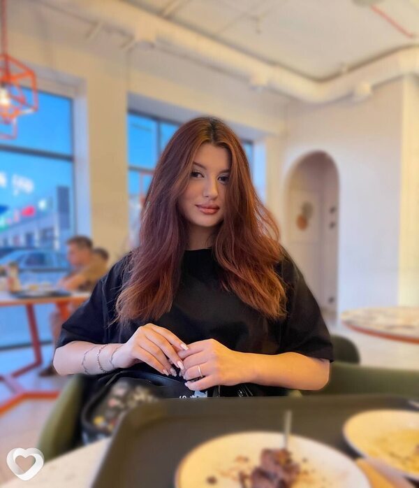 Алина, 22, Москве — анкета №2083500