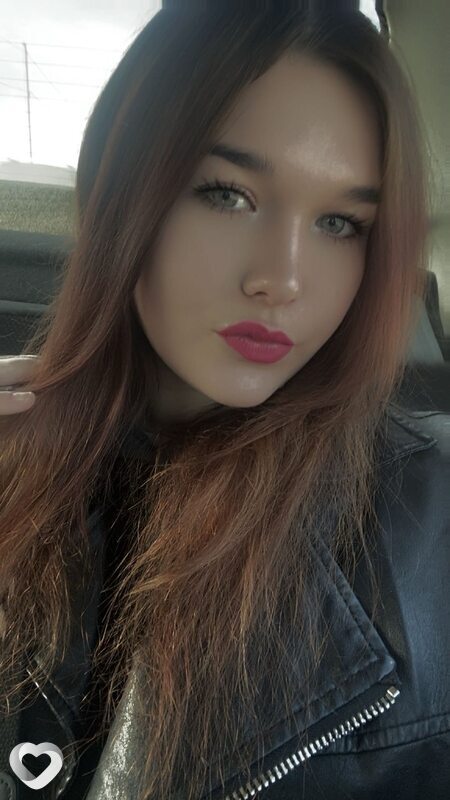 Екатерина, 22, Пскове — анкета №2083399