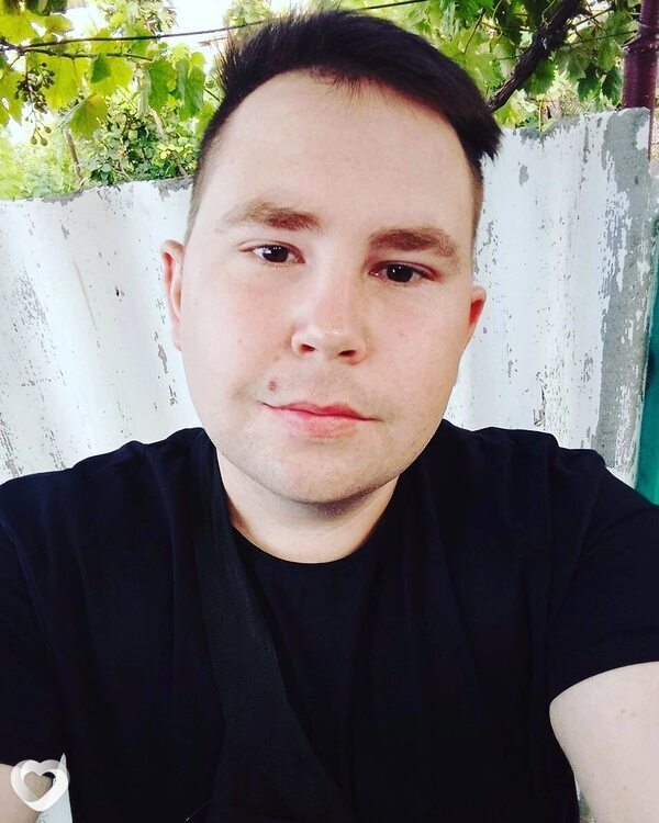 Антон, 25, Энергодаре — анкета №2083431