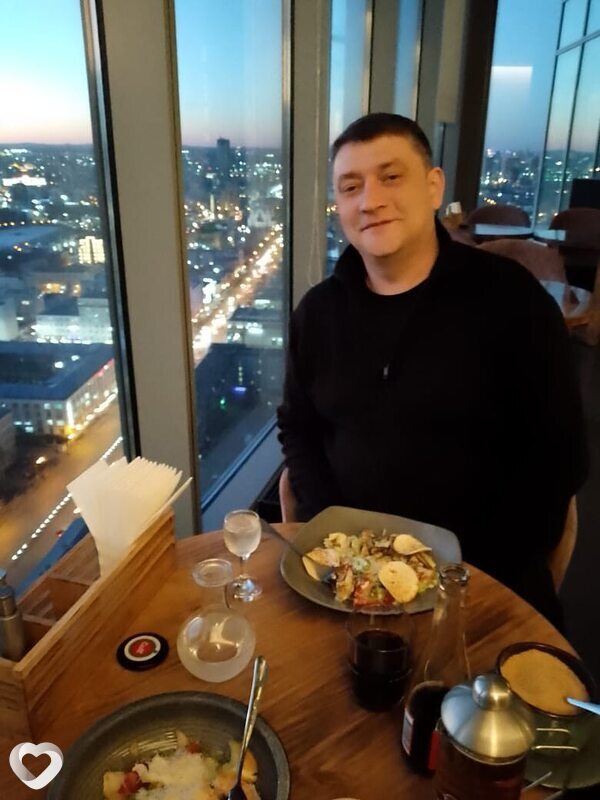 Amil, 42, Екатеринбурге — анкета №2084144