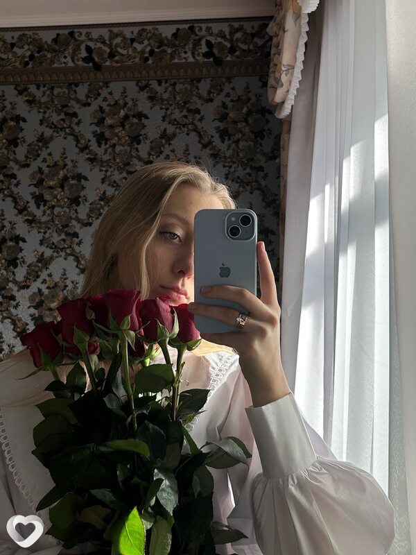Екатерина, 19, Магнитогорске — анкета №2084312