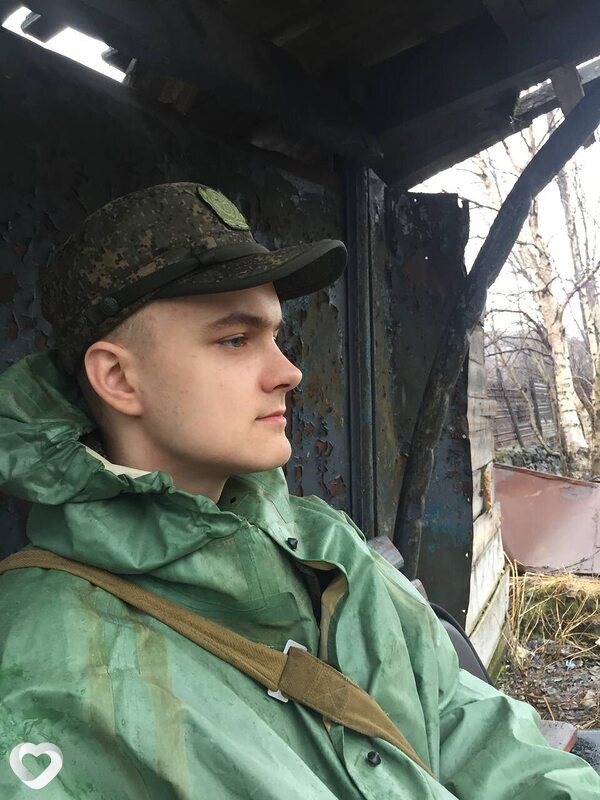 Александр, 23, Гатчине — анкета №2084542