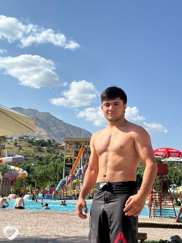 Тимур, 20, Санкт-Петербурге — анкета №2085098