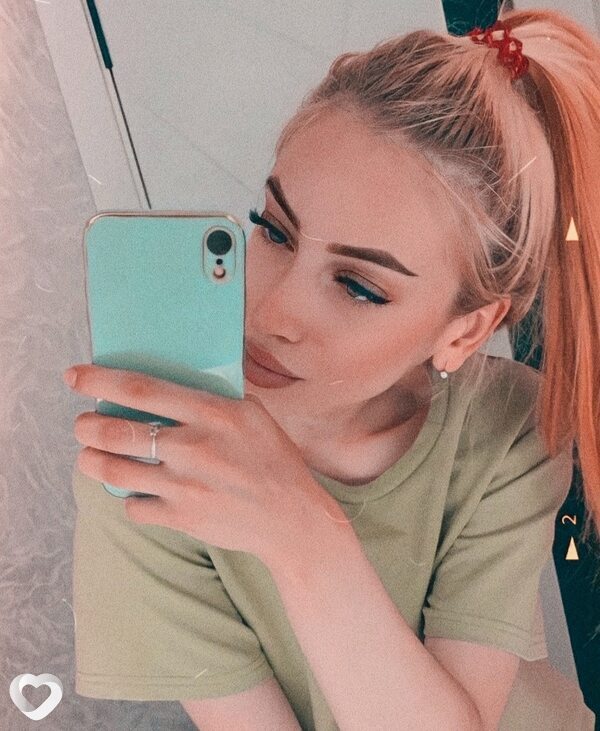 Анюта, 25, Кемерове — анкета №2084792