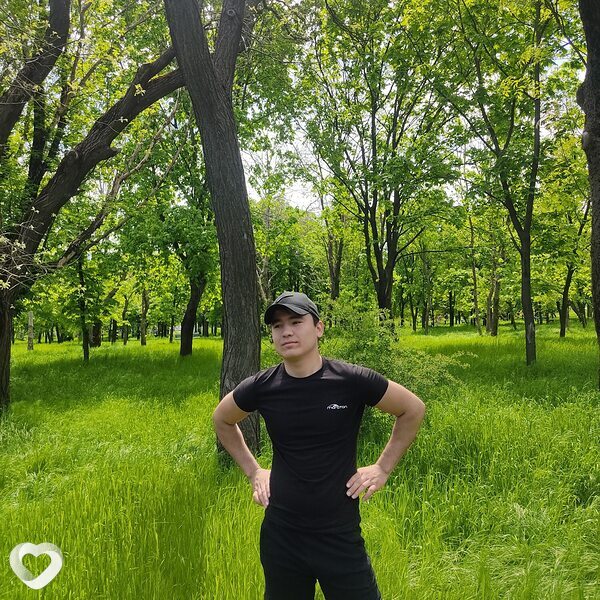 Мурат, 23, Мариуполе — анкета №2084815