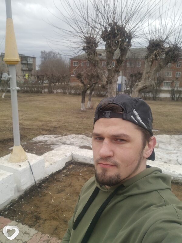 Александр, 27, Кирове — анкета №2085197
