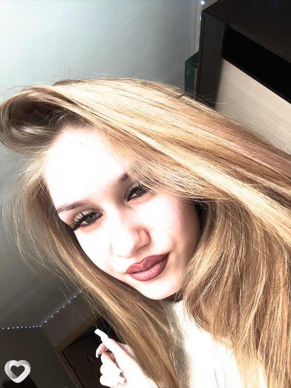 Кристина, 20, Кемерове — анкета №2085750