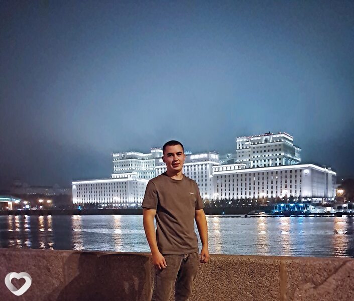 Виктор, 25, Симферополе — анкета №2085639