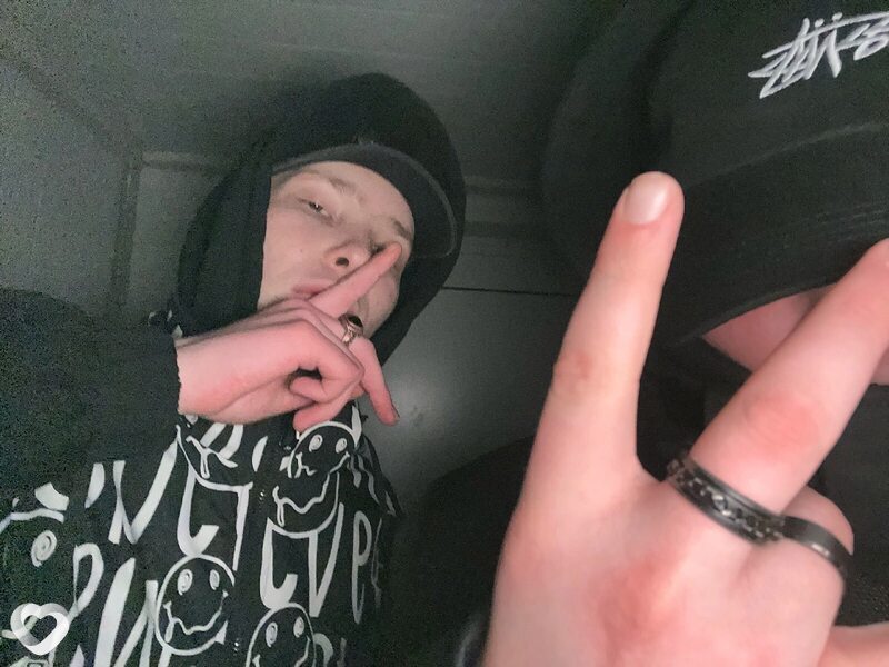 Максим, 19, Ханты-Мансийске — анкета №2085875