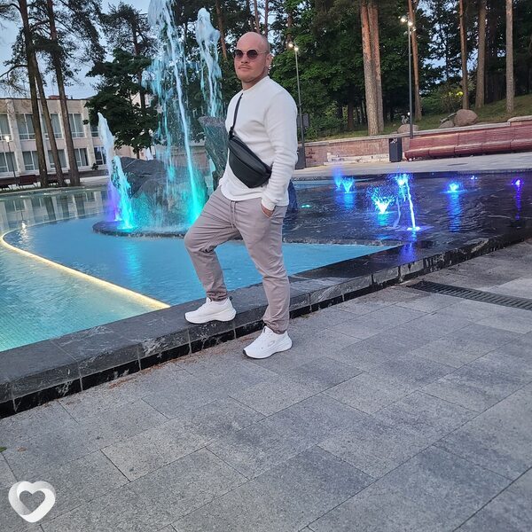Артем, 33, Кингисеппе — анкета №2086747