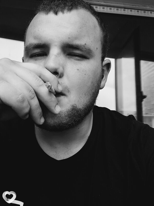 Артём, 23, Красногорске — анкета №2086865