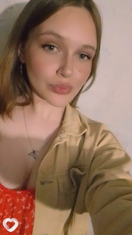 Полина, 21, Новосибирске — анкета №2086998