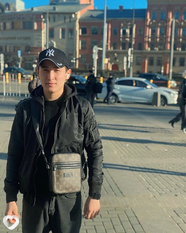 Юсуф, 21, Москве — анкета №2087430