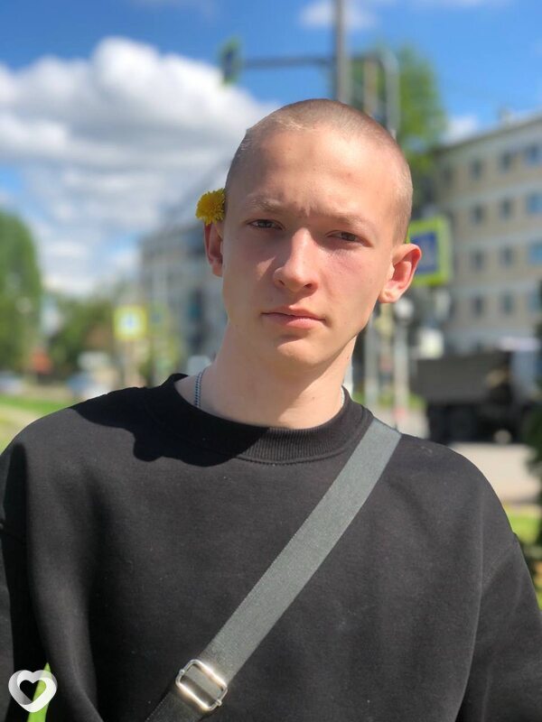 Илья, 20, Москве — анкета №2087780