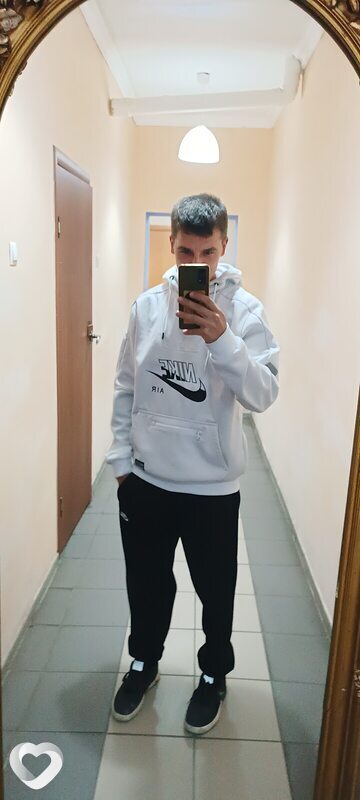 Алекс, 25, Москве — анкета №2088101