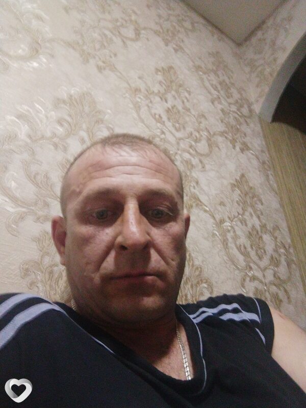 Дмитрий, 41, Волжском — анкета №2088141