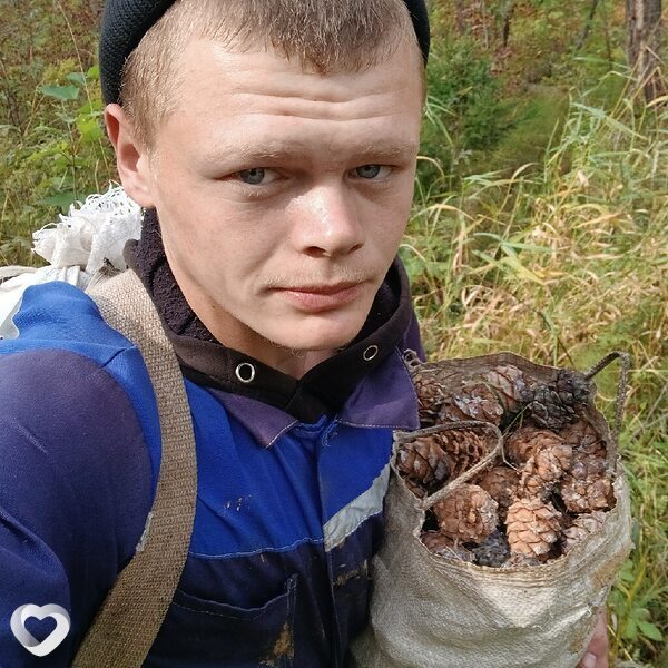 Кирилл, 22, Томске — анкета №2088291