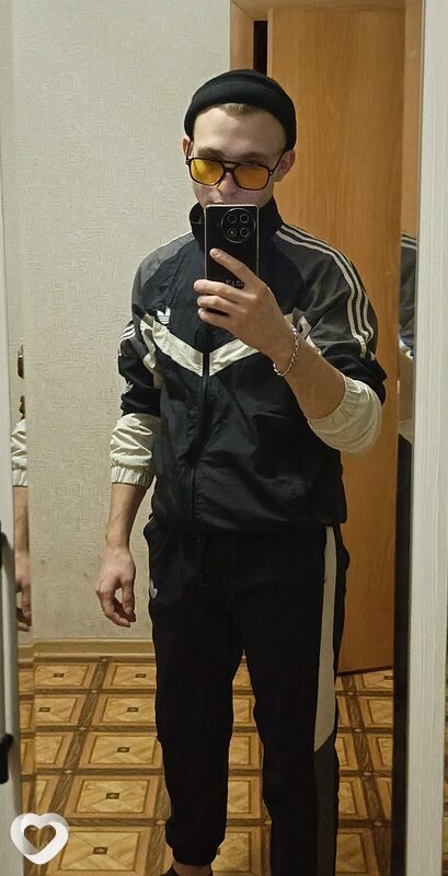 Артём, 22, Старом Осколе — анкета №2088270