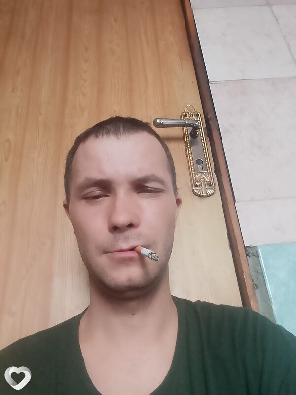 Александр, 34, Уссурийске — анкета №2089085