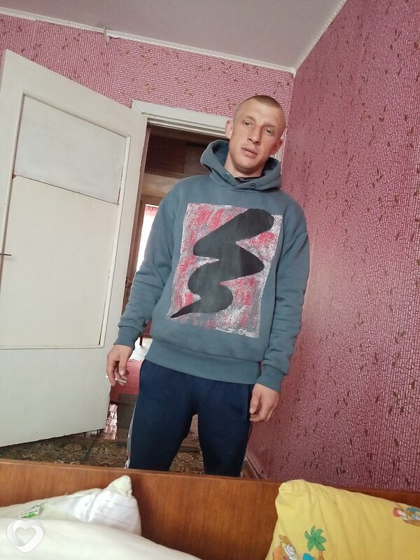 Михаил, 30, Бобруйске — анкета №2089600