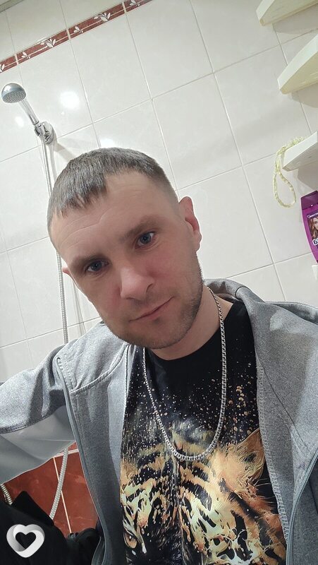 Антон, 38, Холмске — анкета №2089764