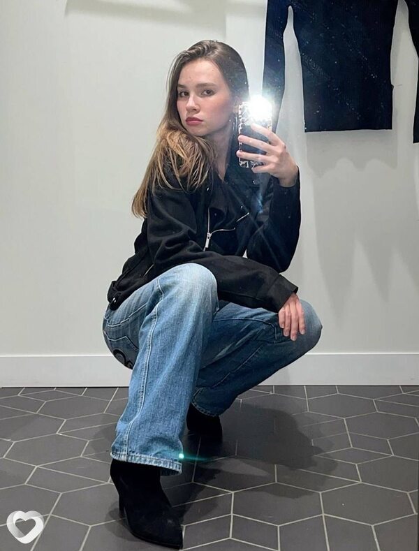 Ирина, 22, Санкт-Петербурге — анкета №2089829